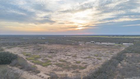 300 Private Road 2743 Moore TX 78057