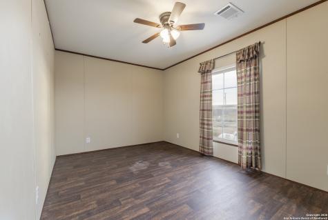 300 Private Road 2743 Moore TX 78057