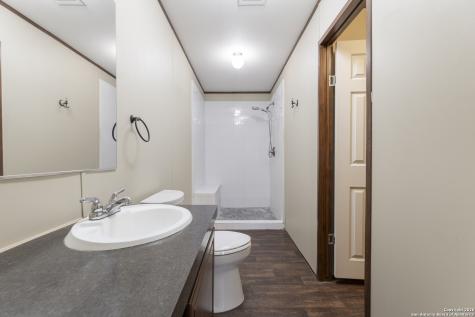 300 Private Road 2743 Moore TX 78057