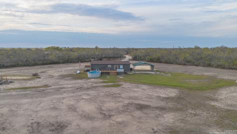 300 Private Road 2743 Moore TX 78057