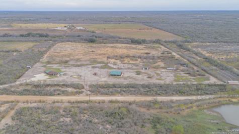 300 Private Road 2743 Moore TX 78057