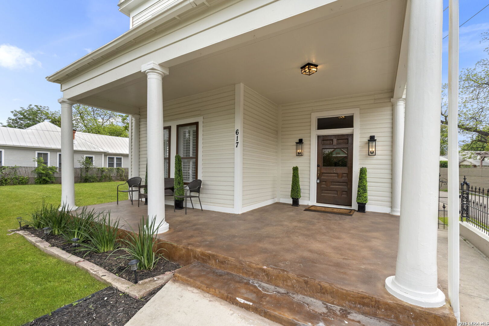 617 E Guenther Street San Antonio TX 78210