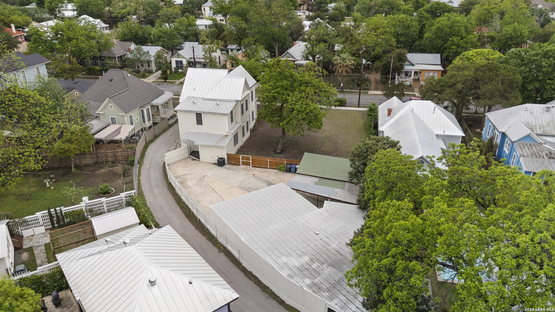 617 E Guenther Street San Antonio TX 78210