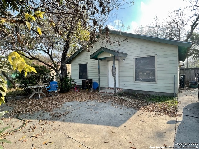 2414 S Laredo Street San Antonio TX 78207