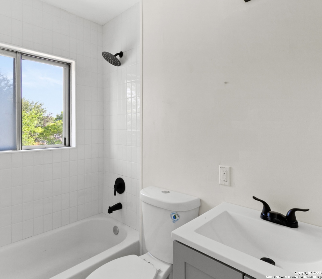 7810 Hobble San Antonio TX 78227