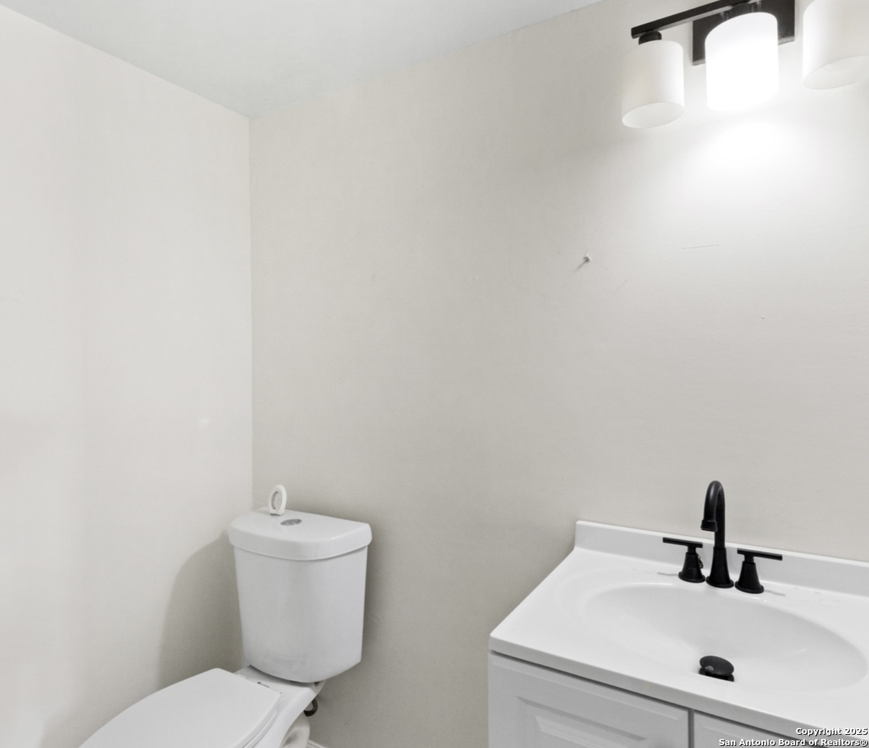 7810 Hobble San Antonio TX 78227