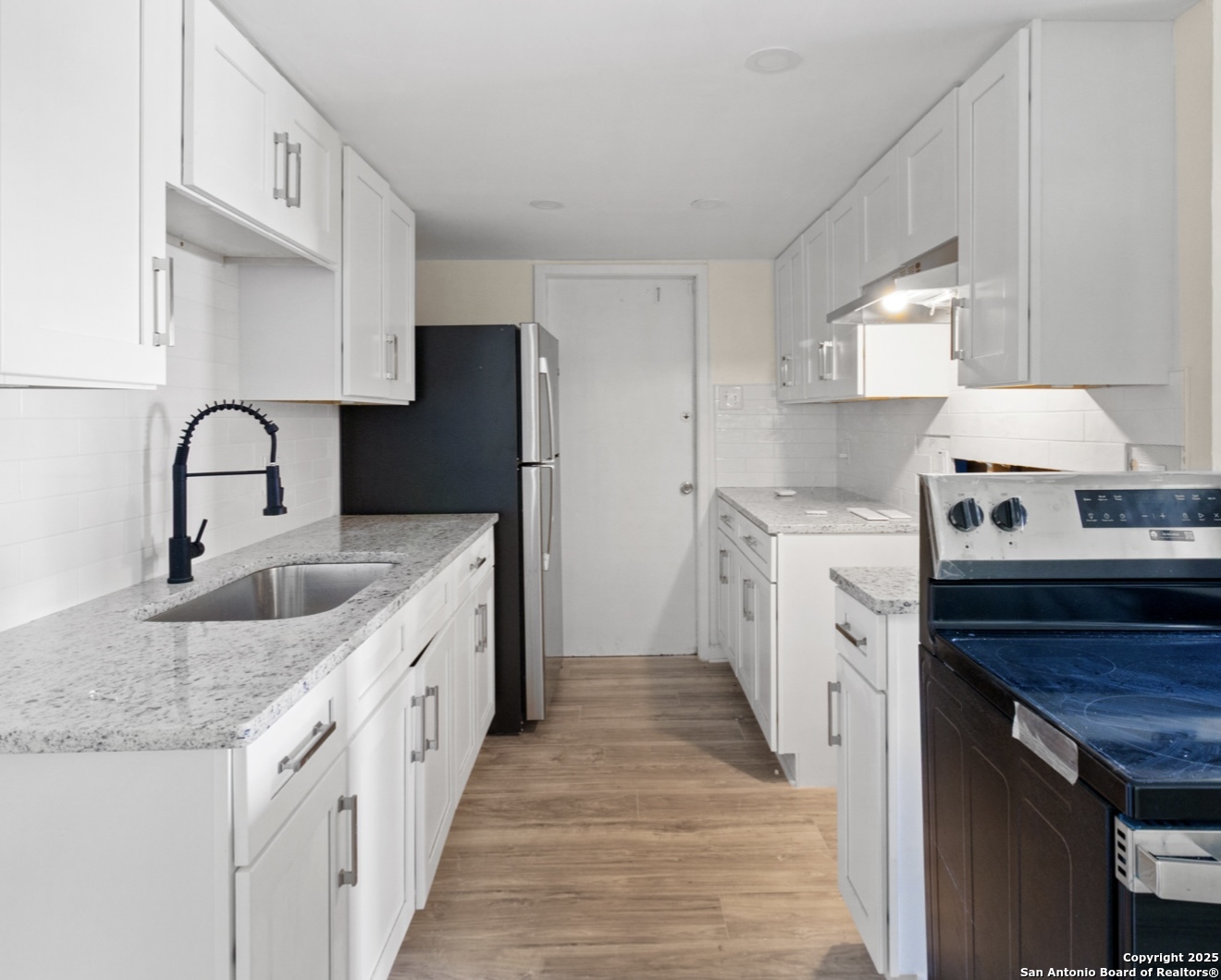 7810 Hobble San Antonio TX 78227