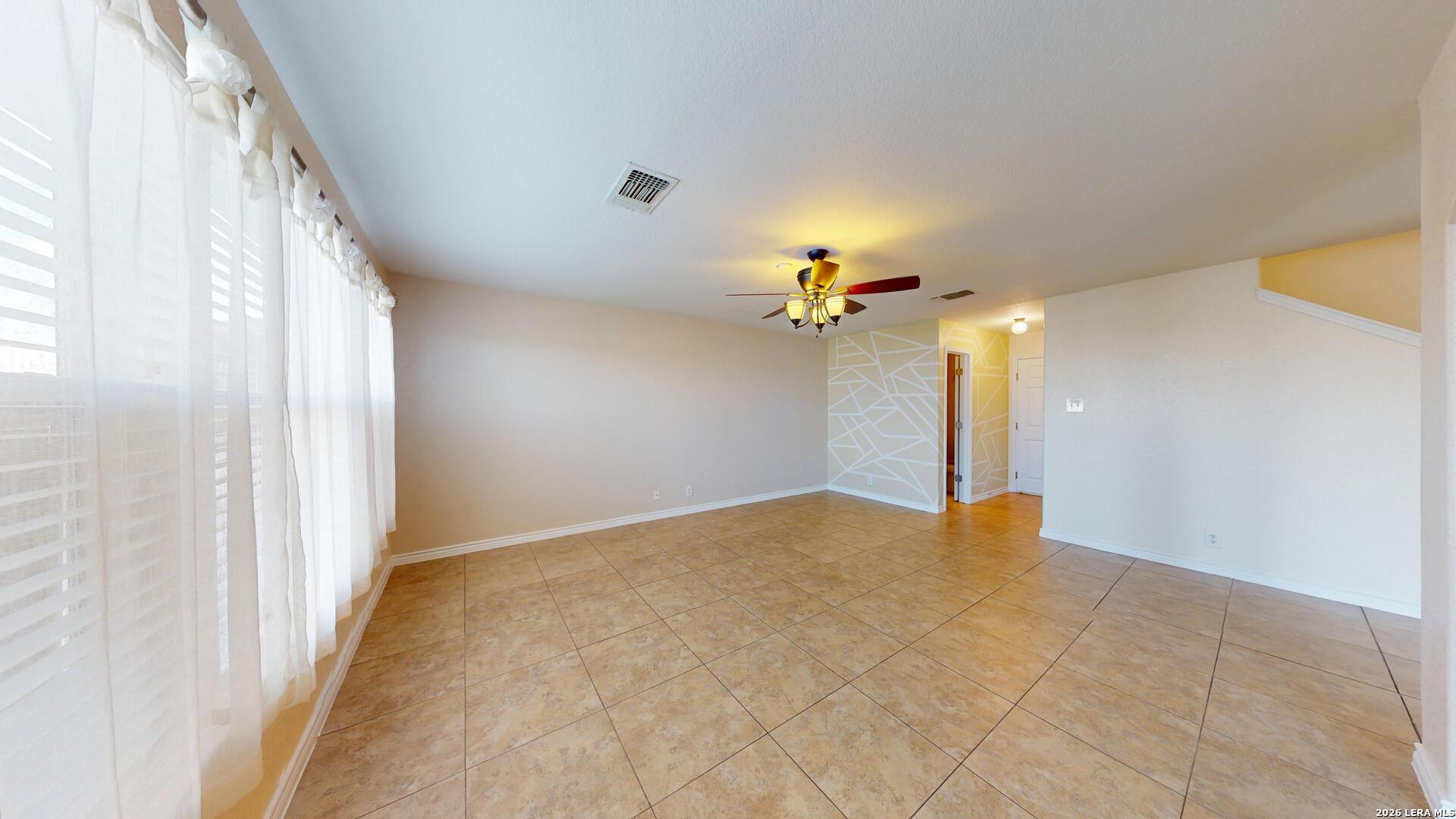 147 Woodstone Loop Cibolo TX 78108