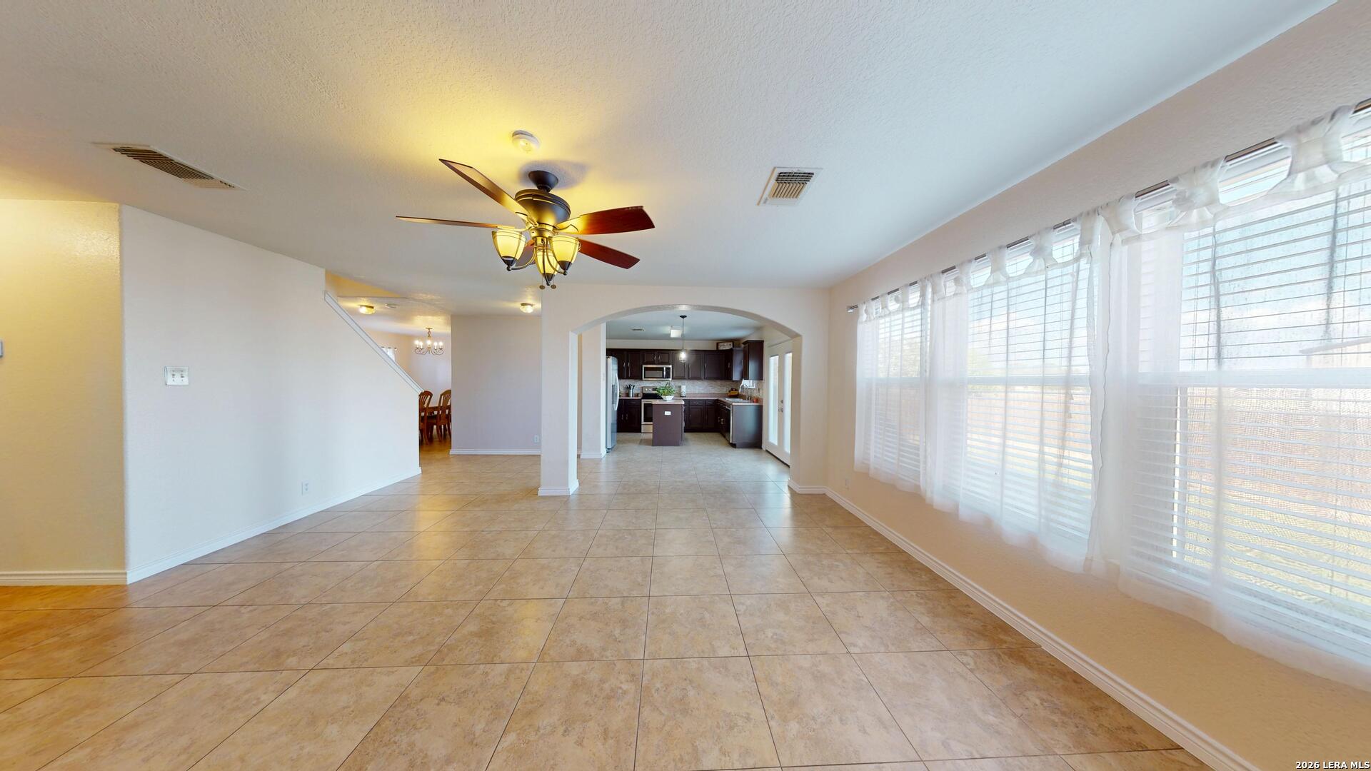 147 Woodstone Loop Cibolo TX 78108