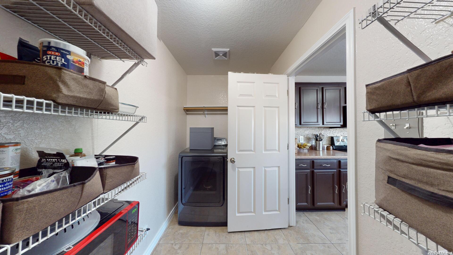 147 Woodstone Loop Cibolo TX 78108