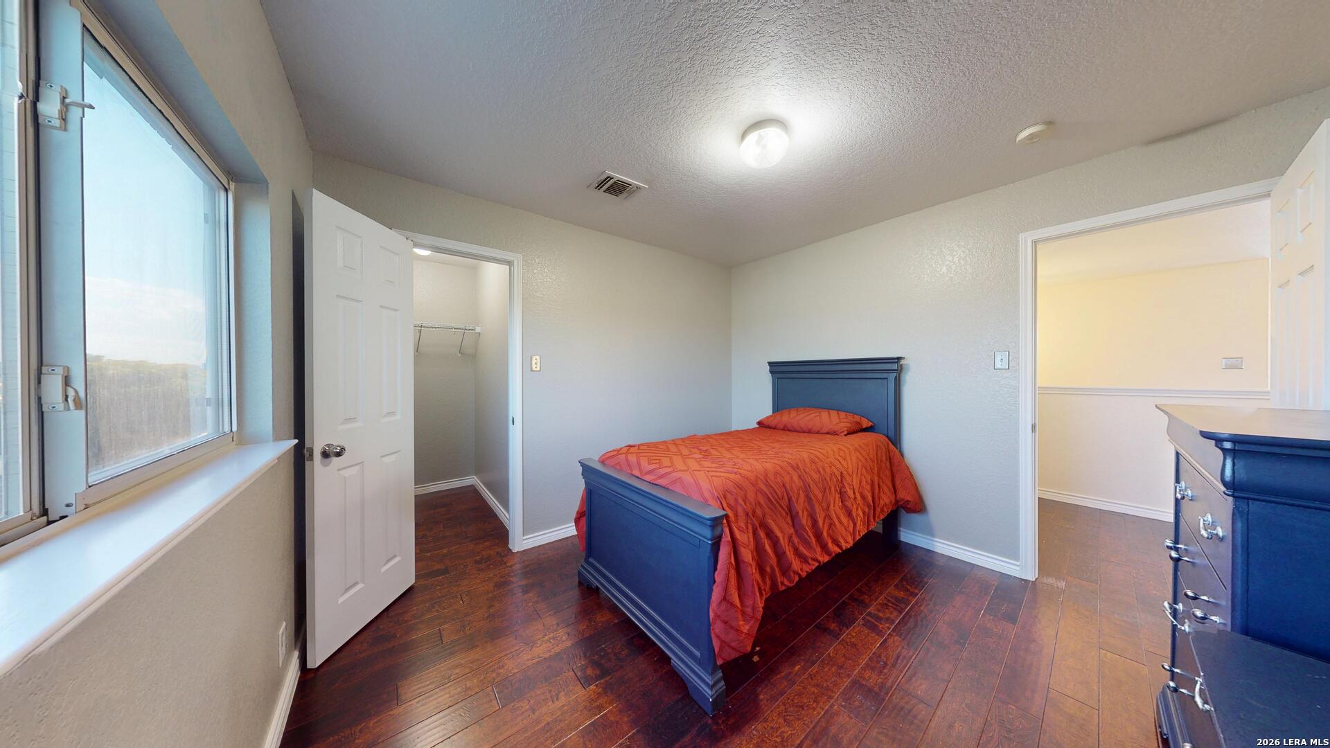 147 Woodstone Loop Cibolo TX 78108