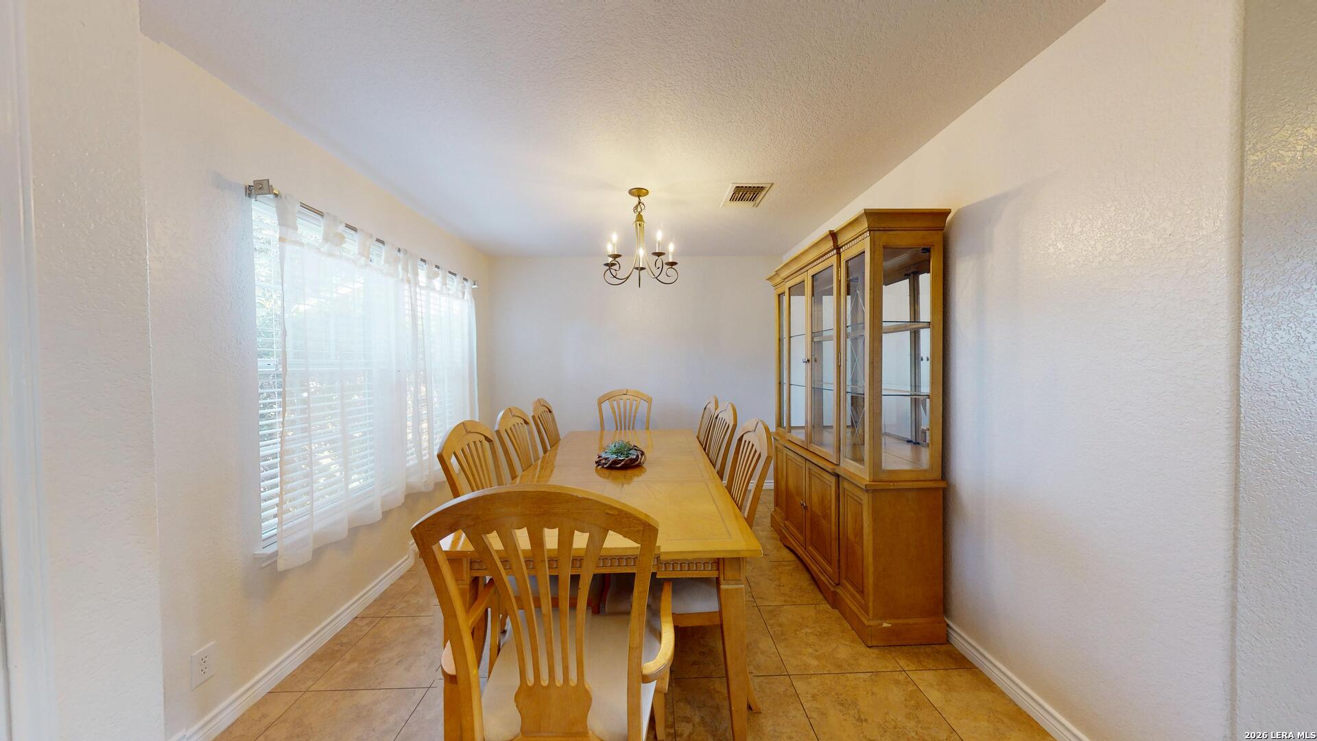 147 Woodstone Loop Cibolo TX 78108