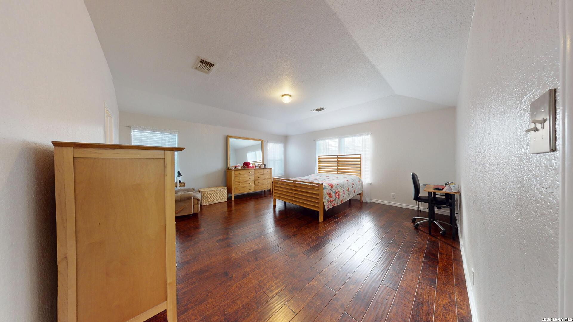 147 Woodstone Loop Cibolo TX 78108