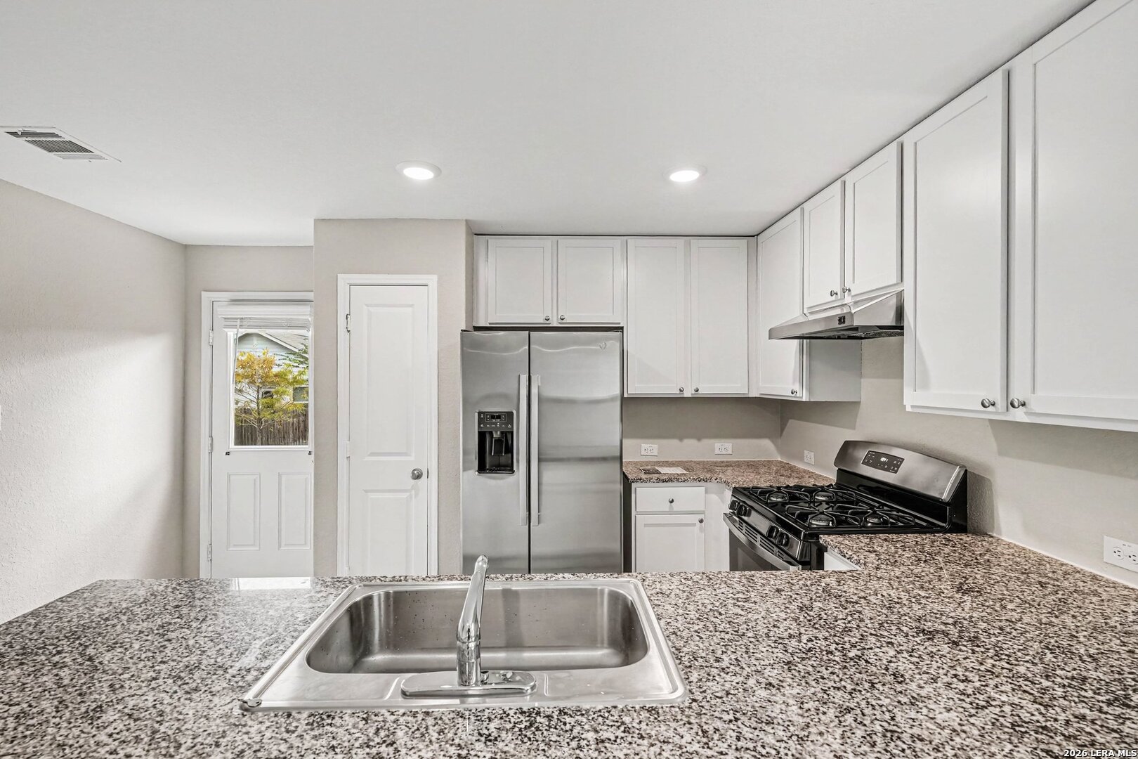 5454 Daphne Path San Antonio TX 78253