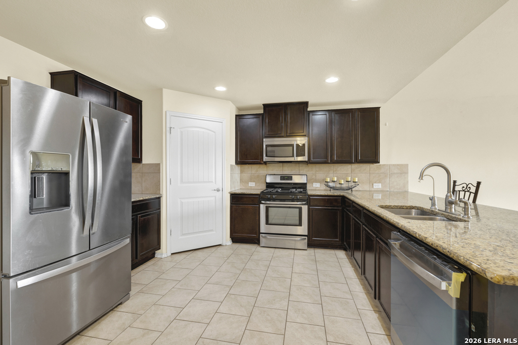 11514 Tiger Woods San Antonio TX 78221