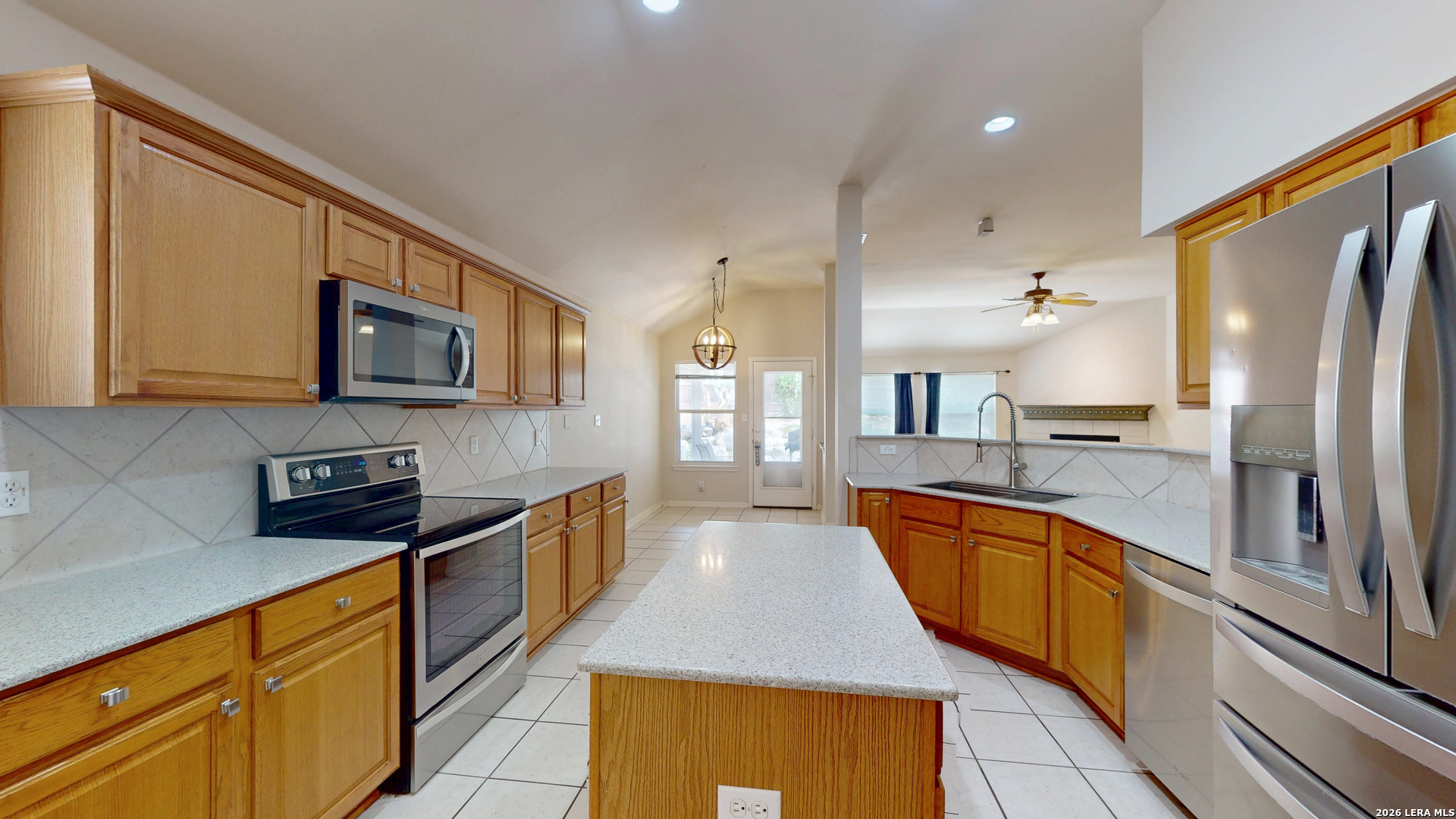 19534 Clay Oak San Antonio TX 78258