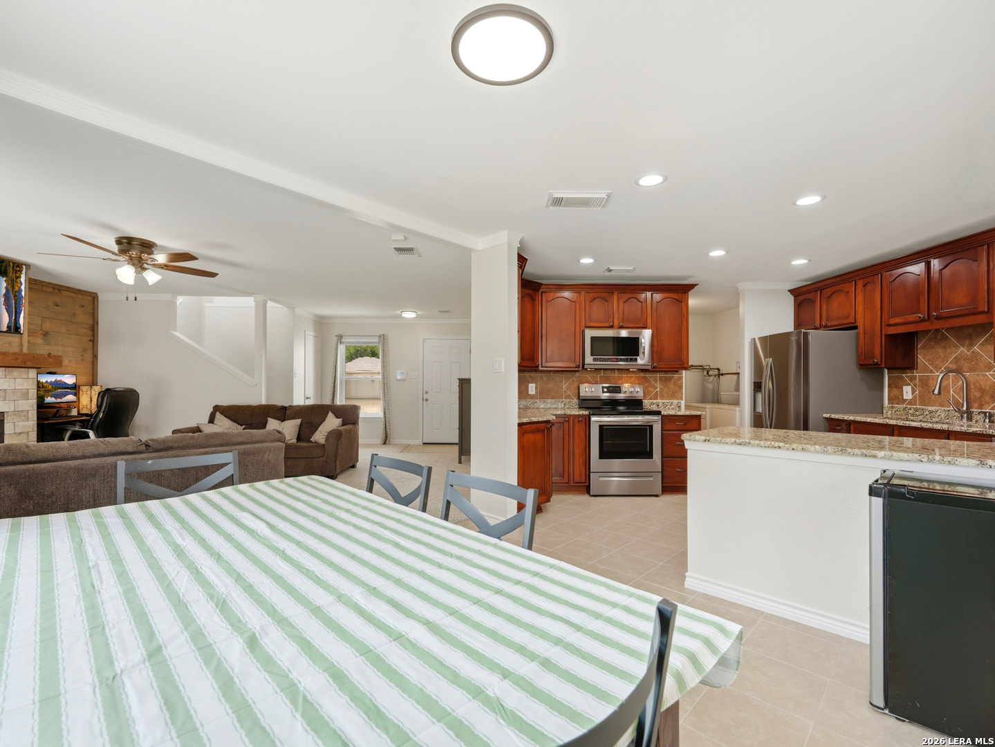 9911 Misty Plain Drive San Antonio TX 78245