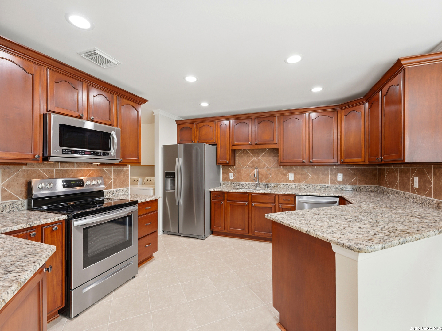 9911 Misty Plain Drive San Antonio TX 78245