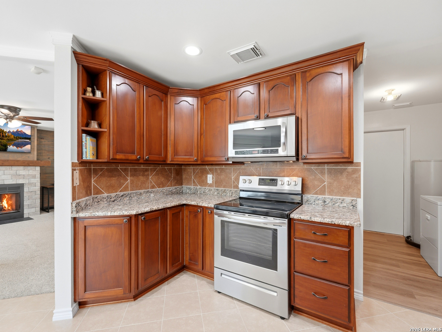 9911 Misty Plain Drive San Antonio TX 78245