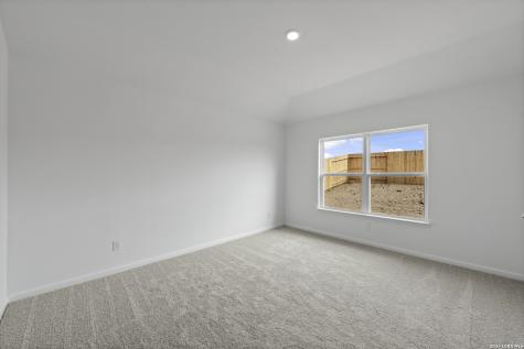 16201 Farmer Lytle TX 78052