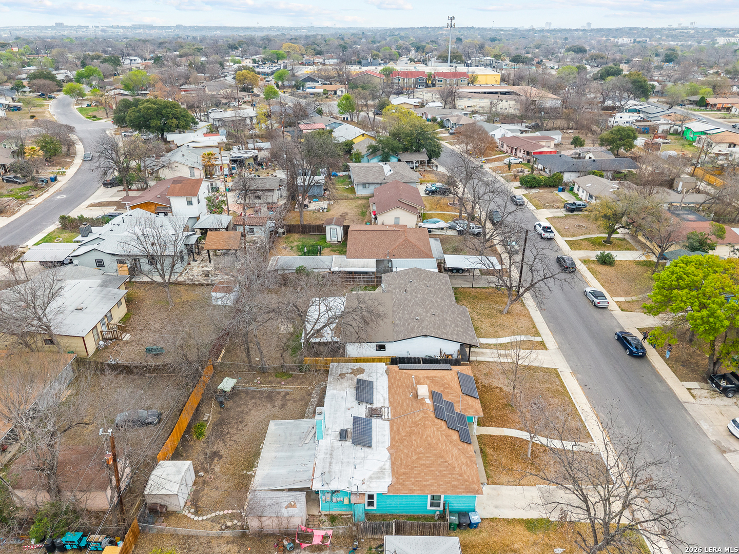 1031 W Thorain San Antonio TX 78201