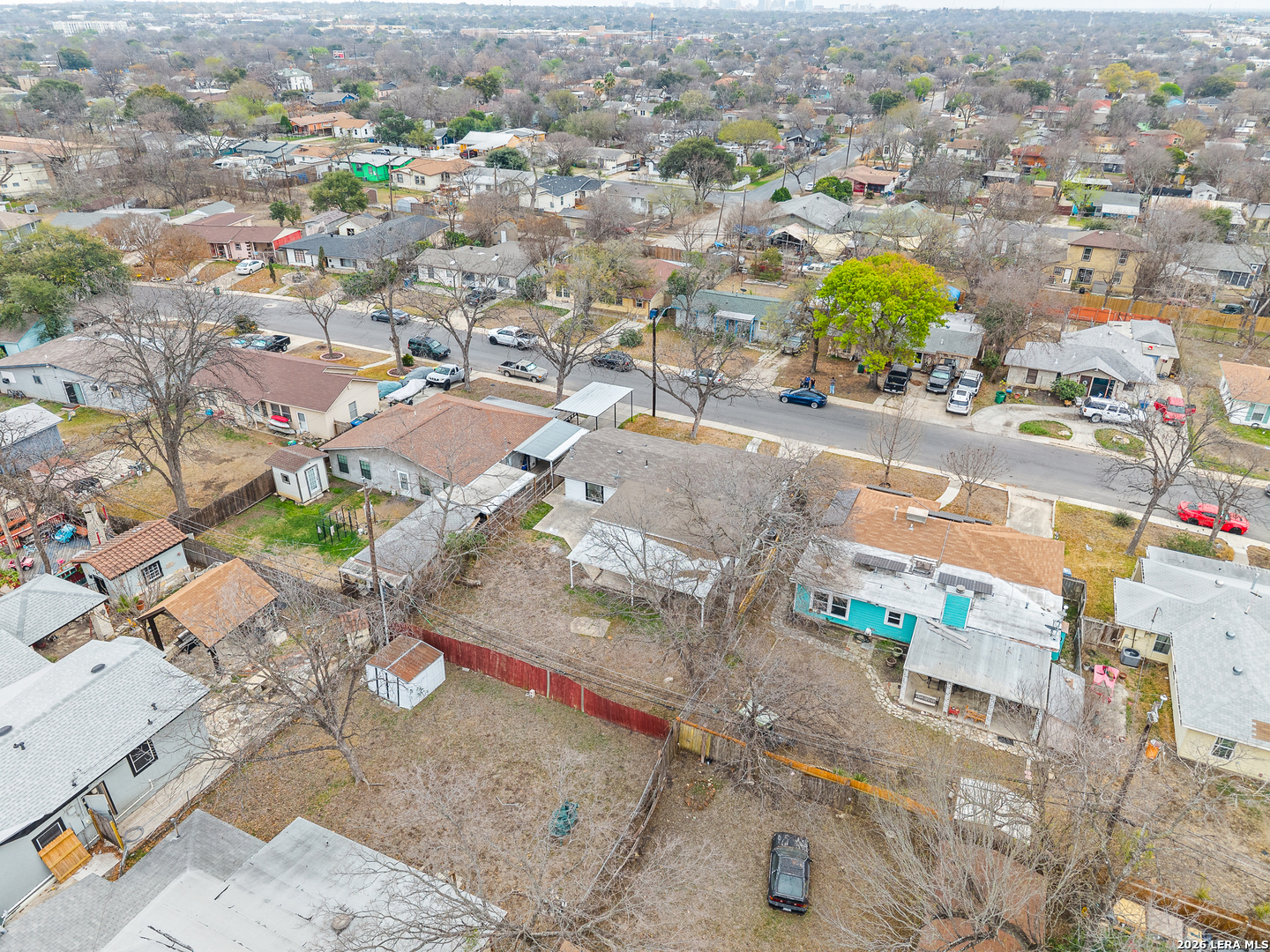 1031 W Thorain San Antonio TX 78201