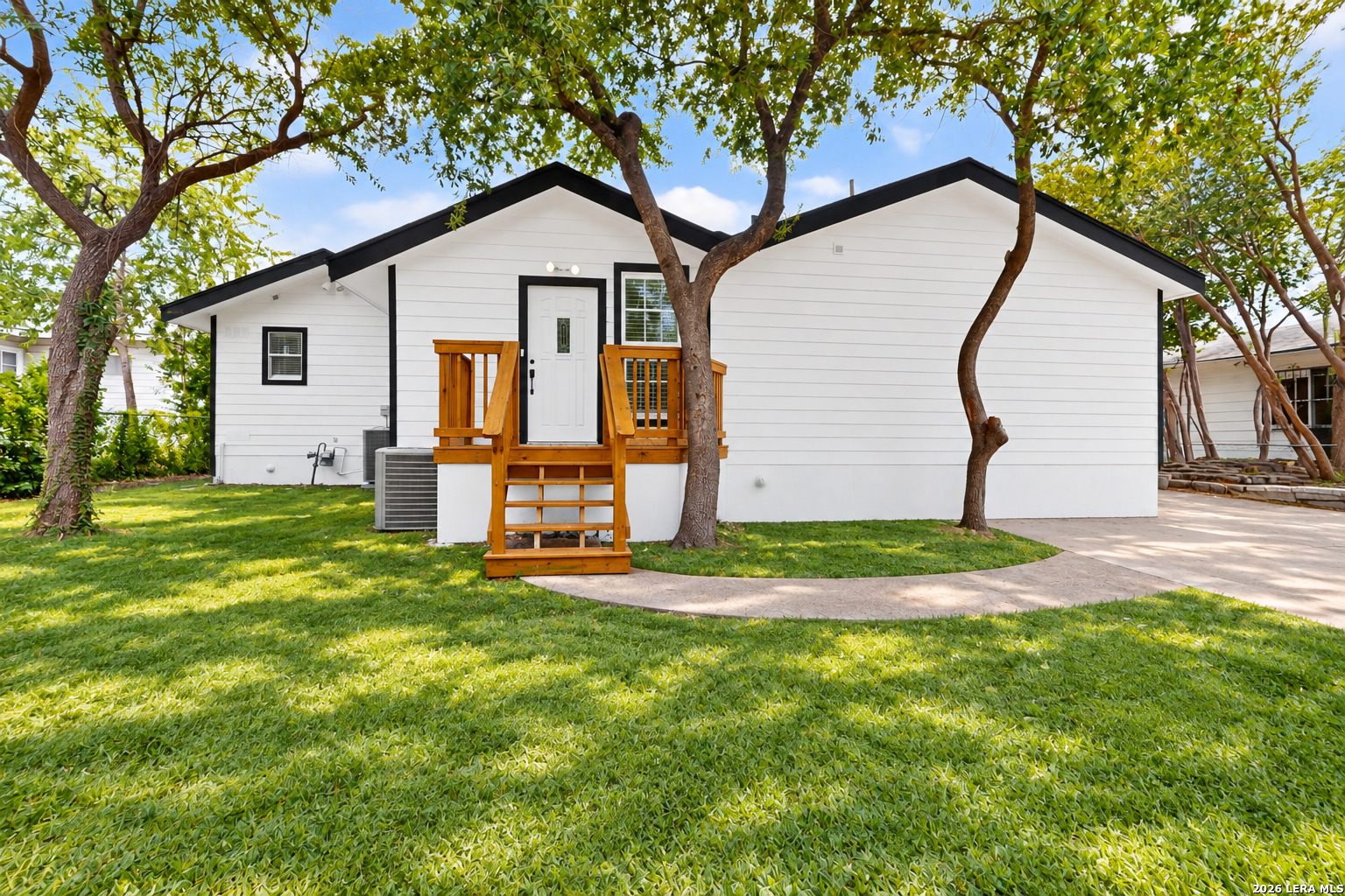 414 Wake Forrest Drive San Antonio TX 78228