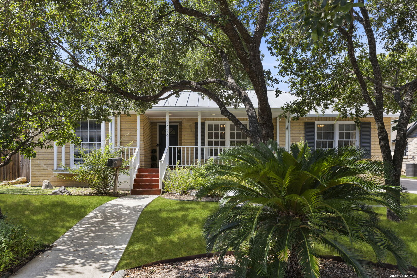 2423 W Summit Avenue San Antonio TX 78228