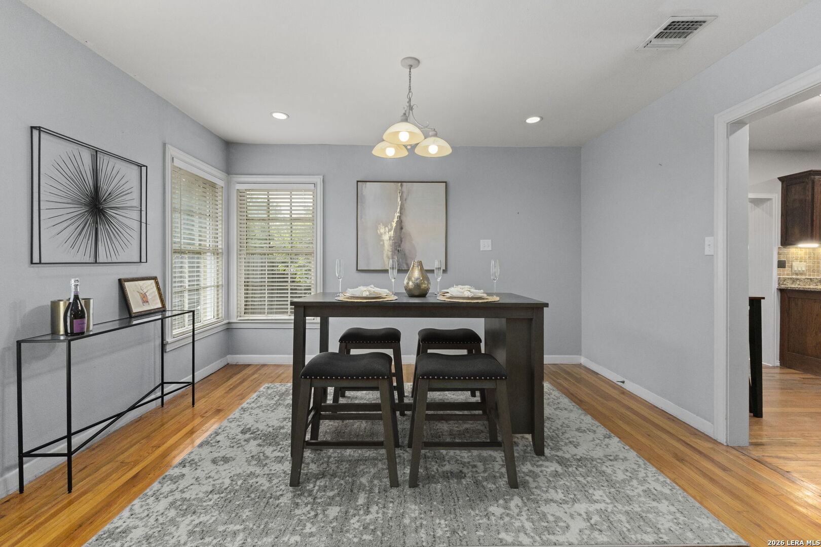 2423 W Summit Avenue San Antonio TX 78228