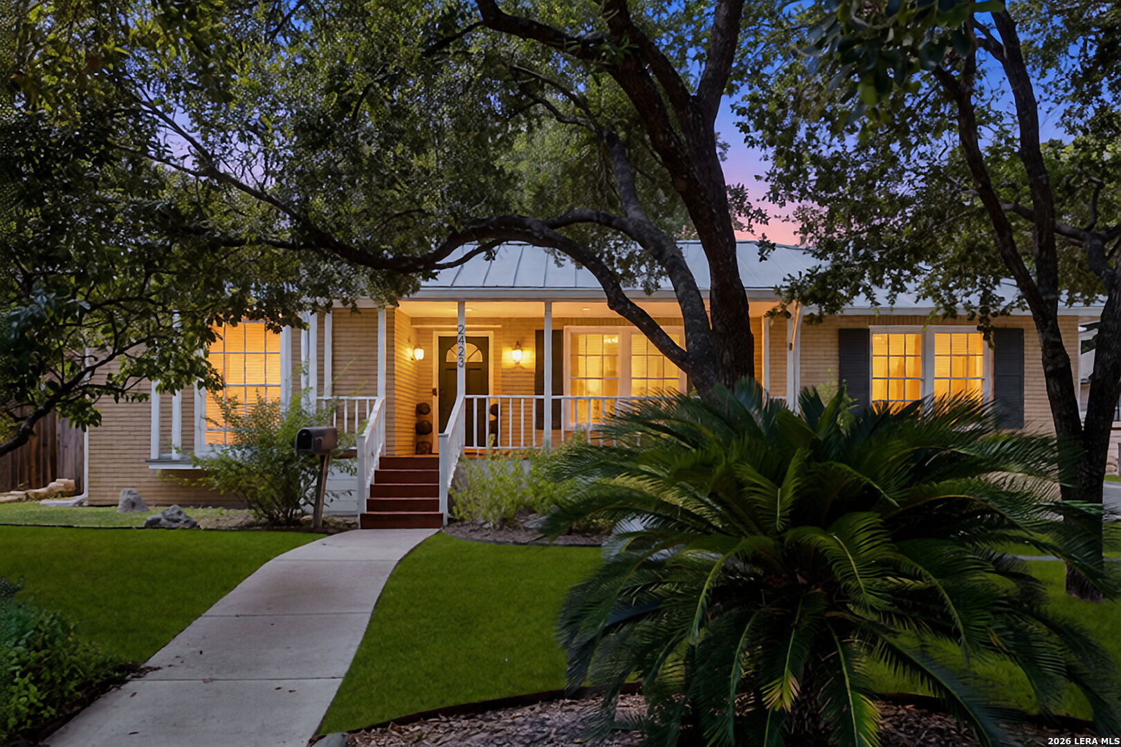 2423 W Summit Avenue San Antonio TX 78228