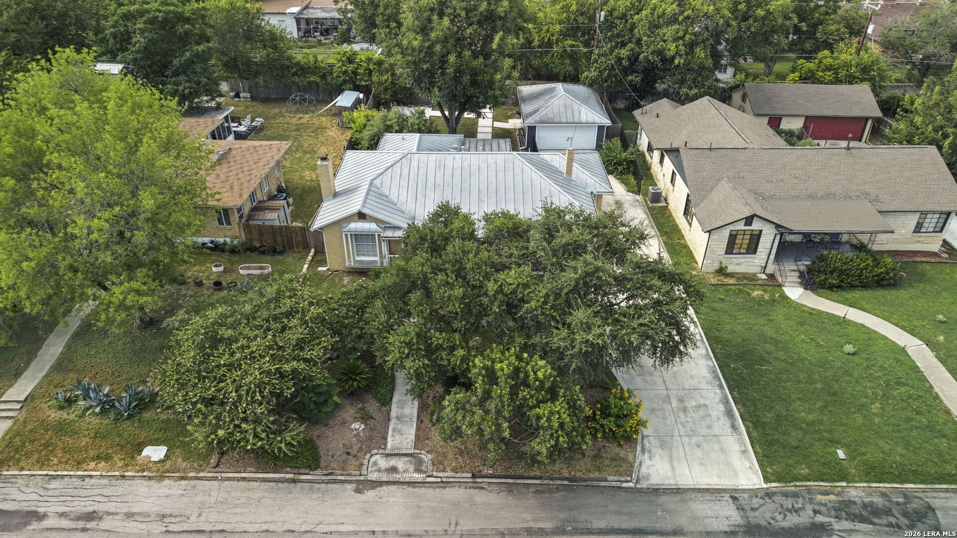 2423 W Summit Avenue San Antonio TX 78228
