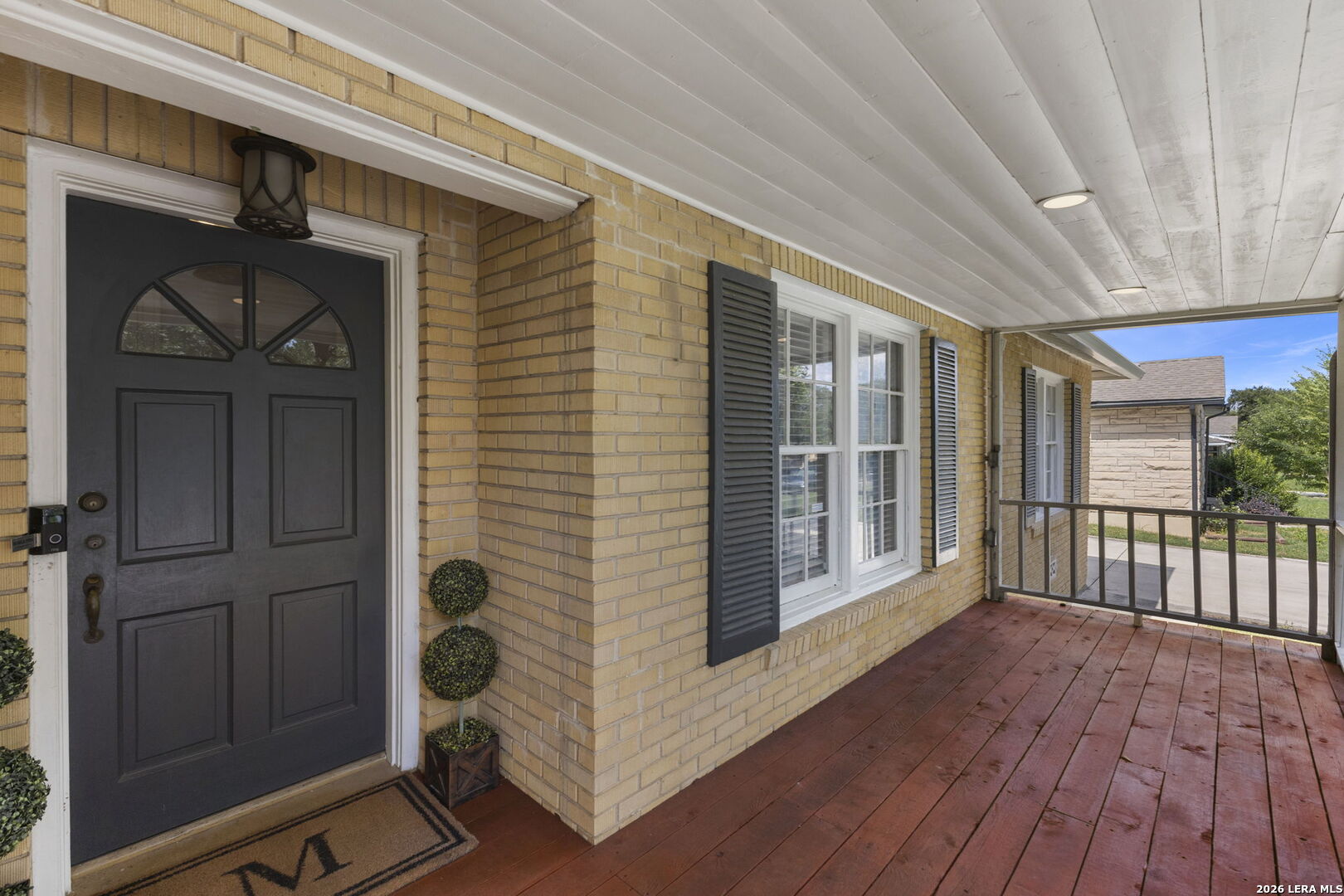 2423 W Summit Avenue San Antonio TX 78228
