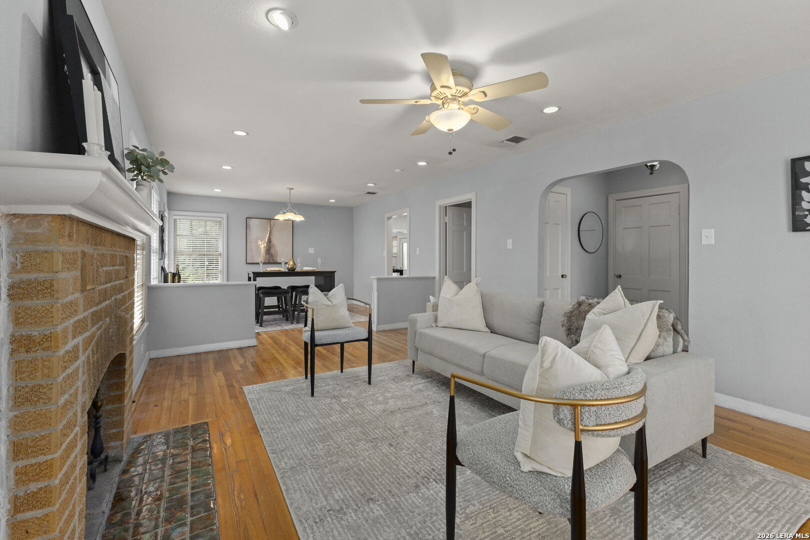 2423 W Summit Avenue San Antonio TX 78228
