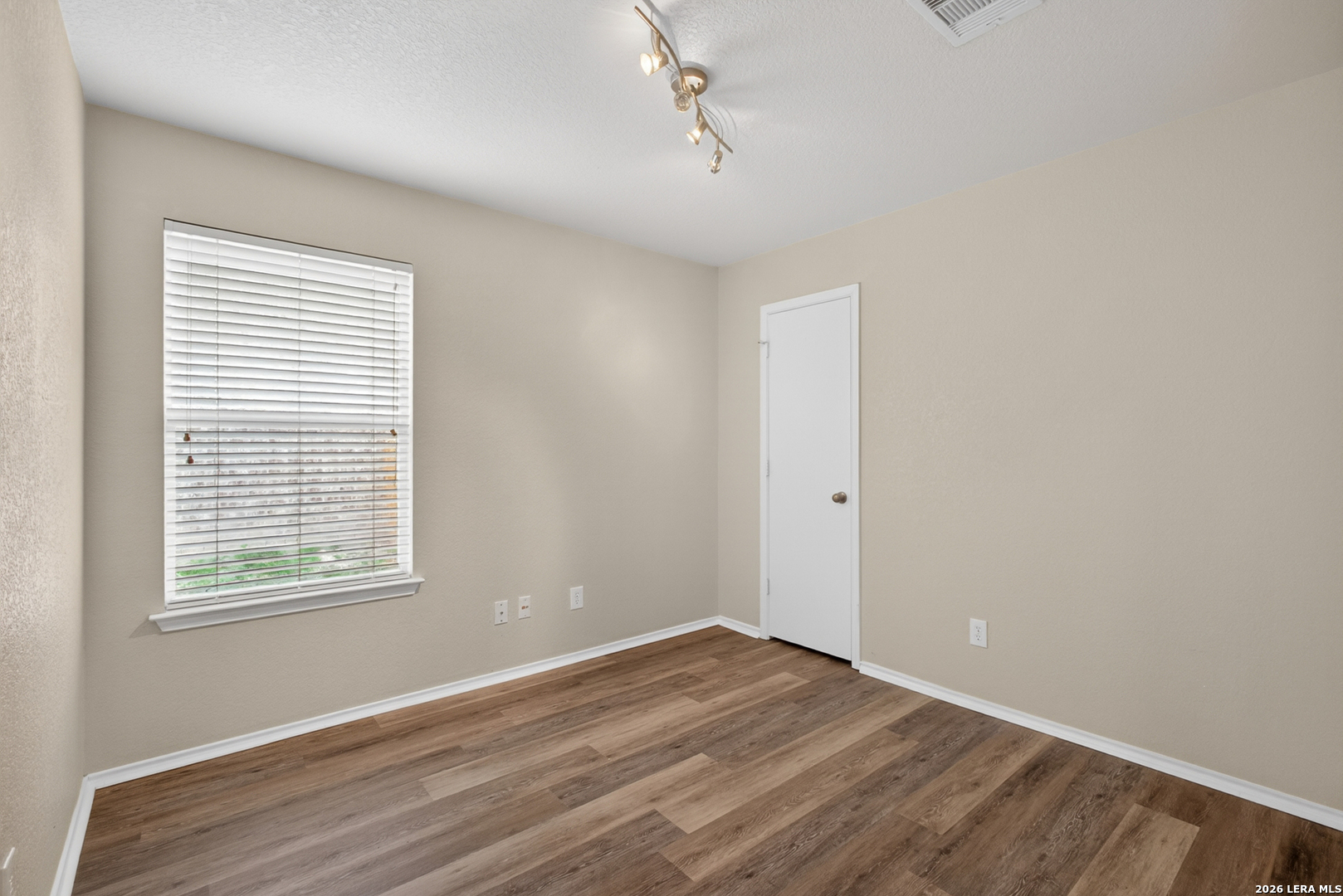 502 Mathis Meadow San Antonio TX 78251