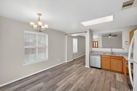 502 Mathis Meadow San Antonio TX 78251