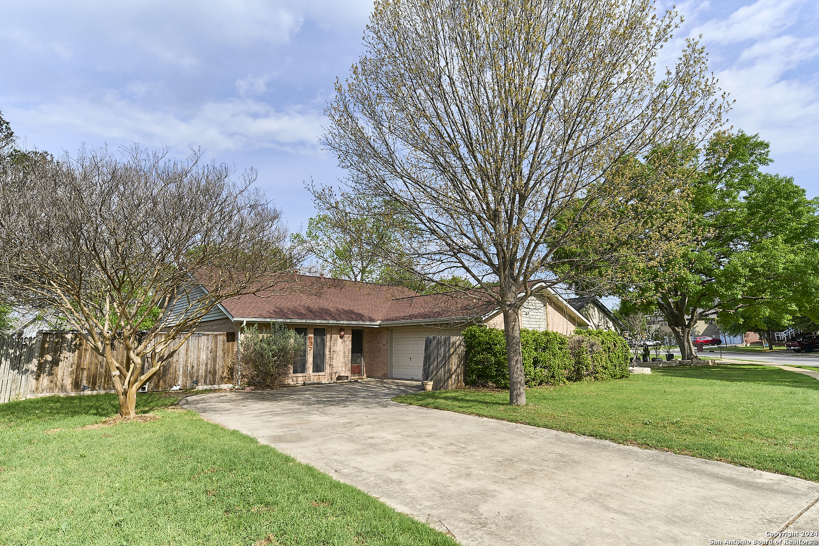 627 Summerwood Drive New Braunfels TX 78130