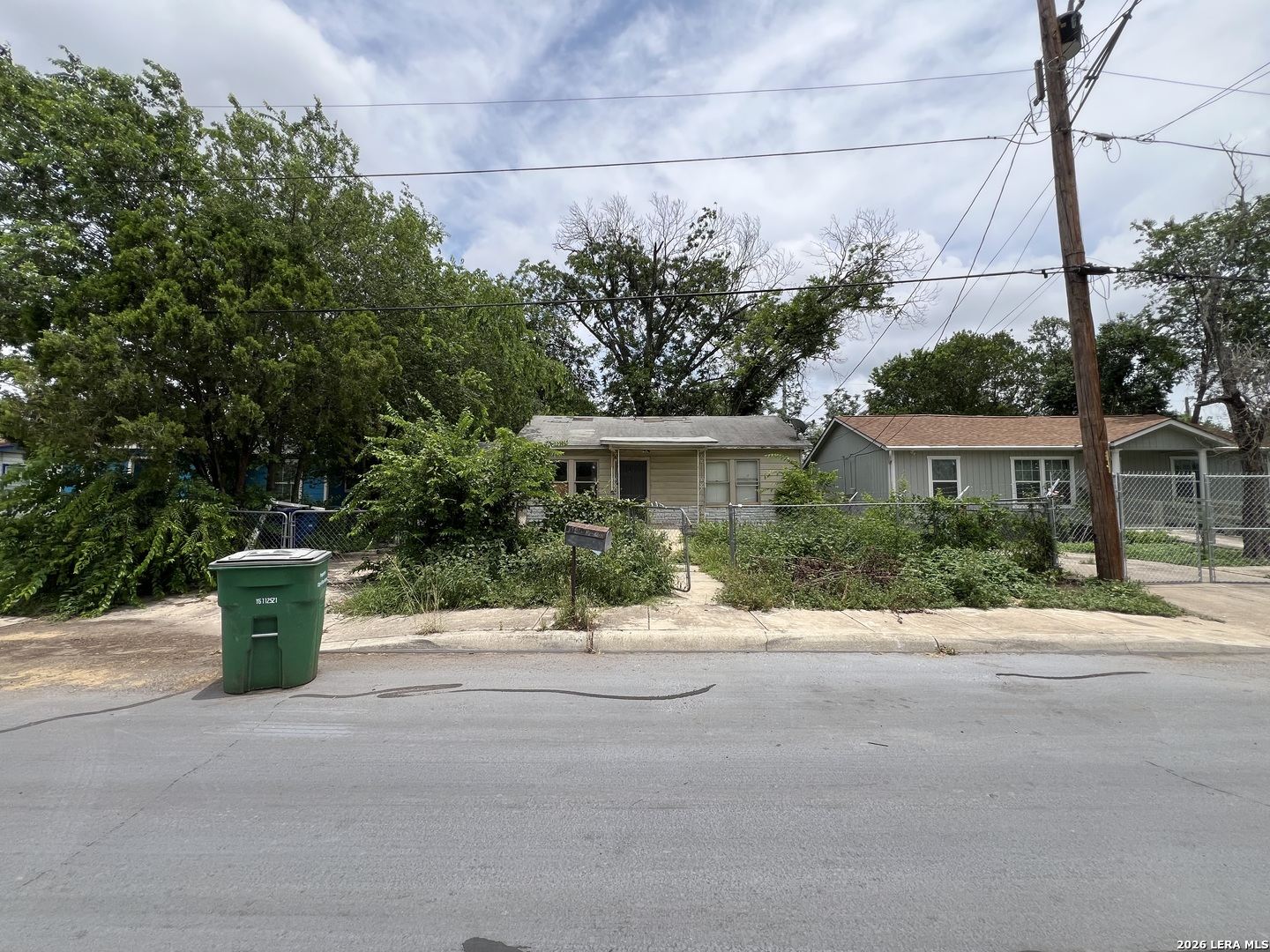 150 Ricardo San Antonio TX 78237