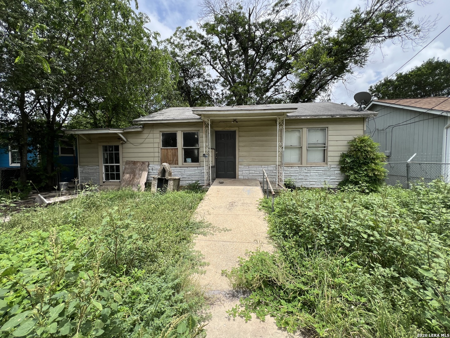 150 Ricardo San Antonio TX 78237