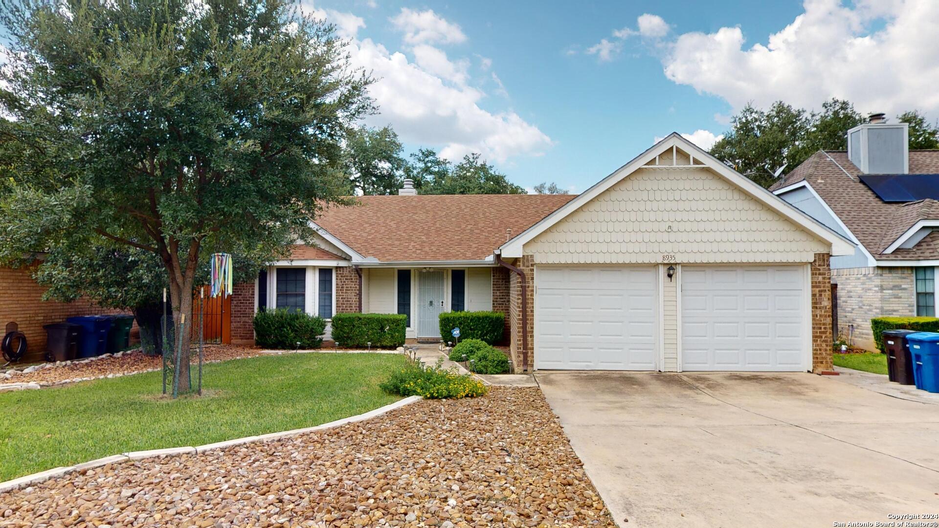 8935 Wellesley Manor Drive San Antonio TX 78240