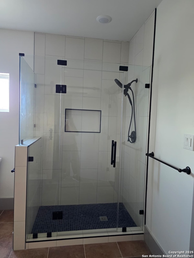 501 W Agarita San Antonio TX 78212