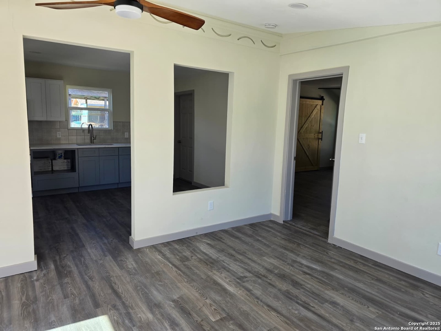501 W Agarita San Antonio TX 78212
