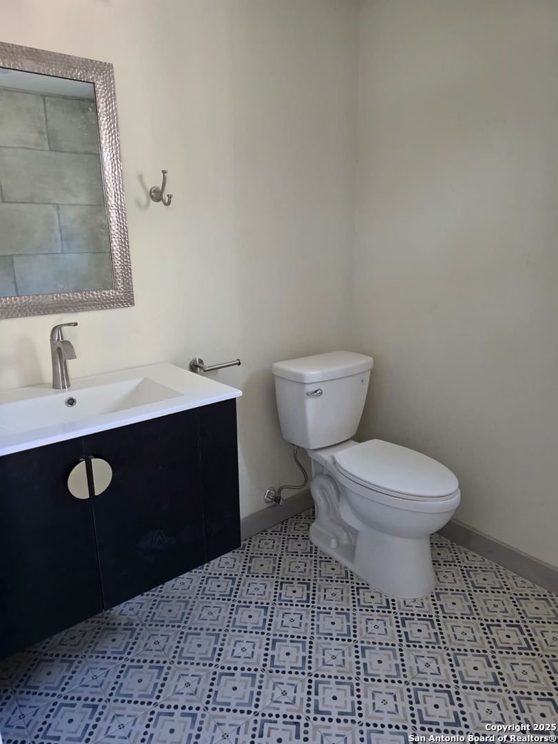 501 W Agarita San Antonio TX 78212