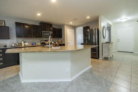 414 Eastern Phoebe San Antonio TX 78253