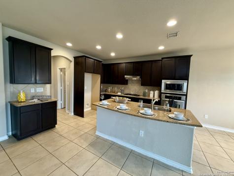 2930 Elm Tree Park San Antonio TX 78259