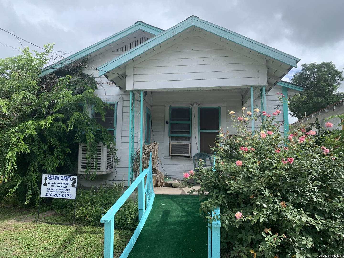 247 W Theo Avenue San Antonio TX 78214