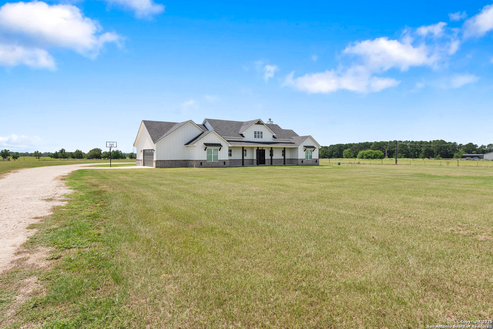 32139 Giboney Hempstead TX 77445