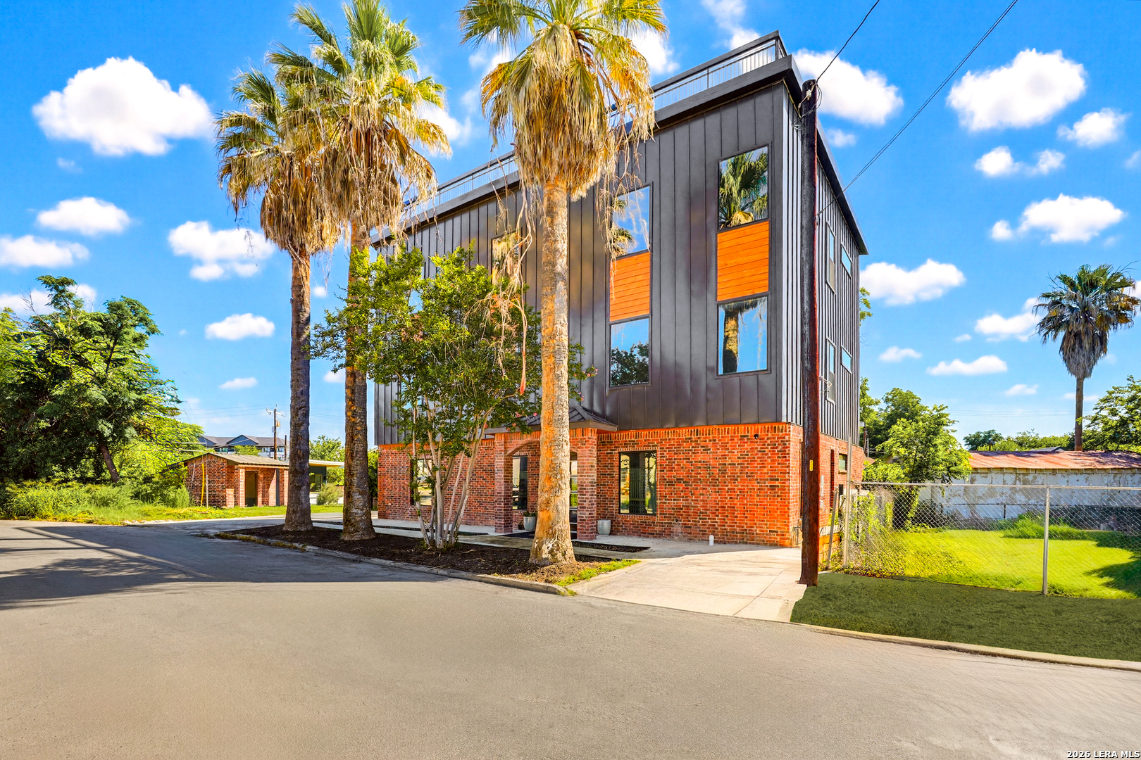 727 E Park Avenue San Antonio TX 78212