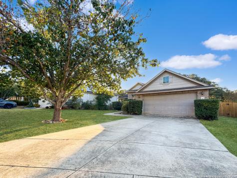 8 Sable Forest San Antonio TX 78259