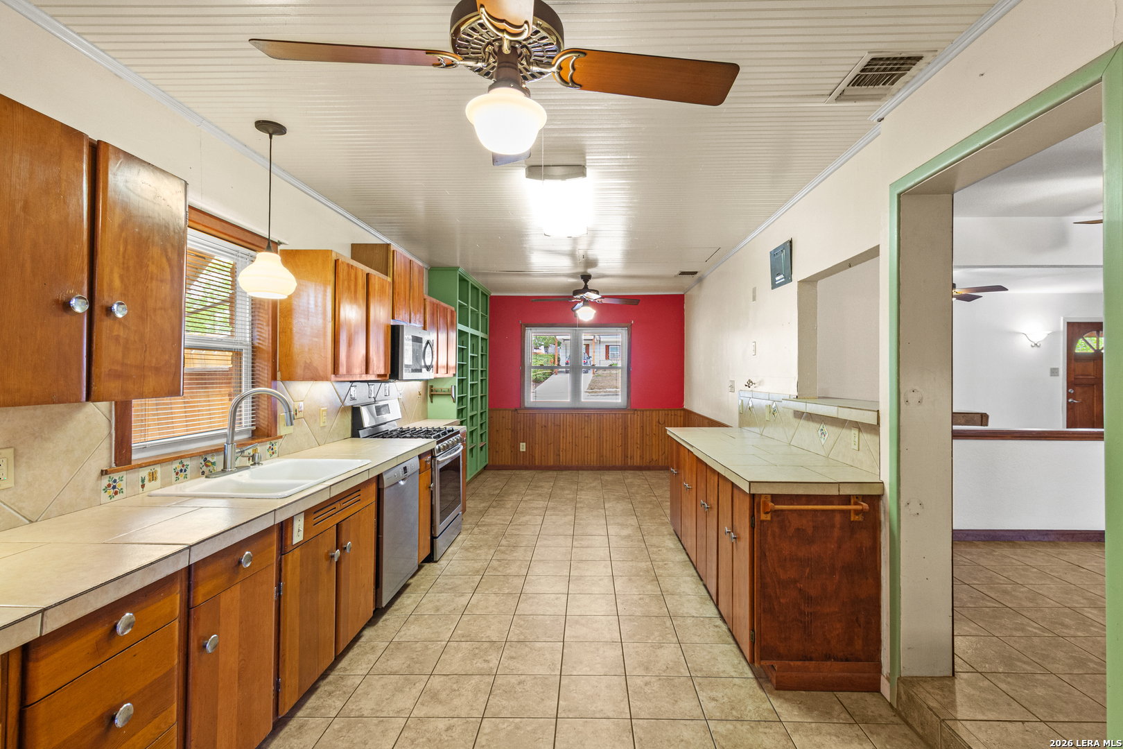 134 Millwood Lane San Antonio TX 78216