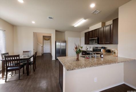 233 Bobwhite Way San Antonio TX 78253
